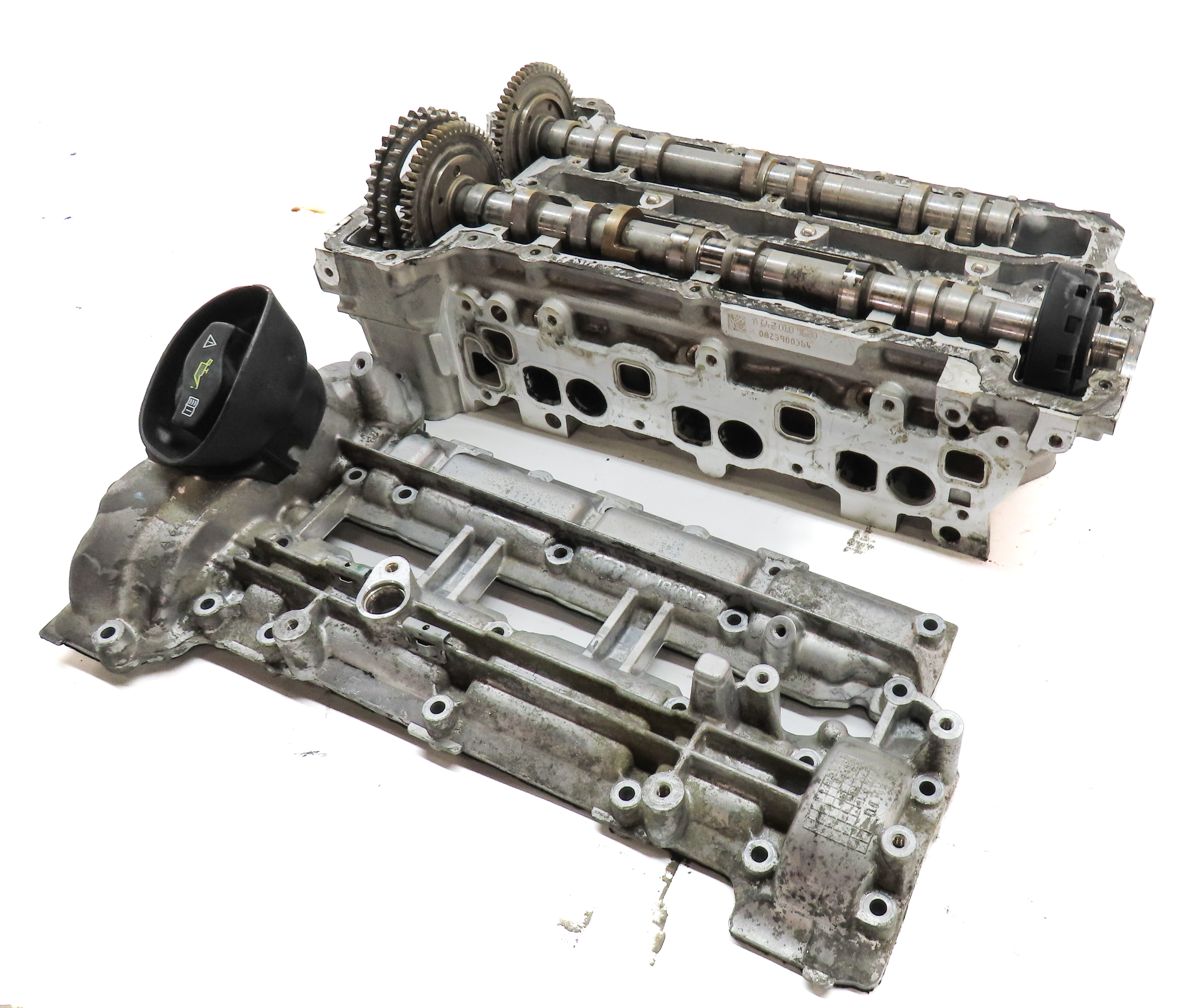 09-13 MERCEDES E GL ML R (W164 W211 W212 W251 X164) DIESEL RIGHT CYLINDER HEAD — exact item pictured